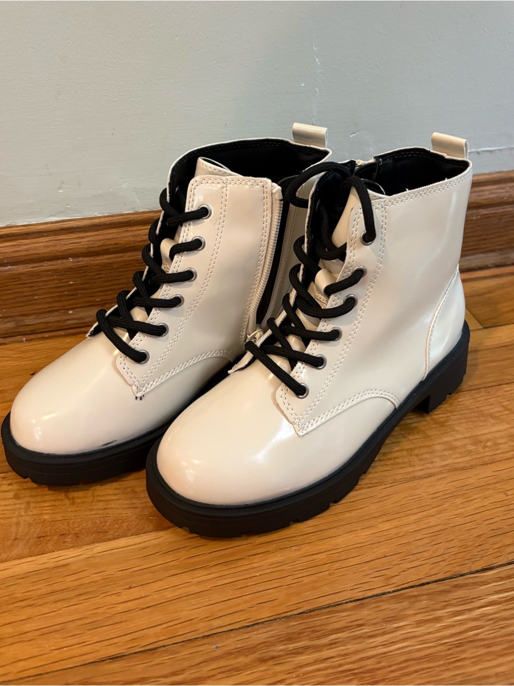 White Lace-Up Combat Boots with Black Soles